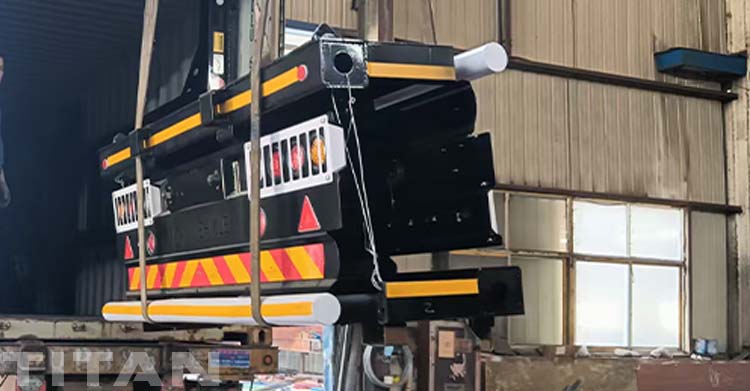 Tri Axle 20 40 Combo Chassis for Sale in Guam
