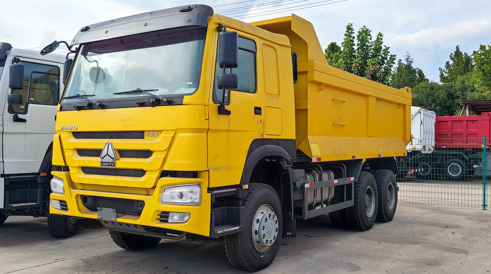 6x4 10 Wheel Tipper Truck for Sale in Guam